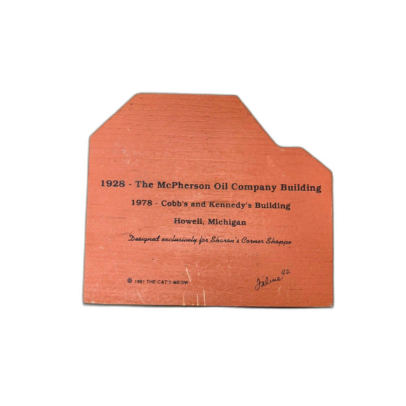 Cat's Meow Village Collectible 1926 McPherson Oil Company Building - Picture 2 of 2